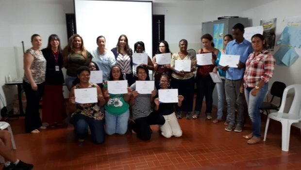 INTEGRANTES DA FRENTE SOCIAL CONCLUEM CURSO DO SENAC